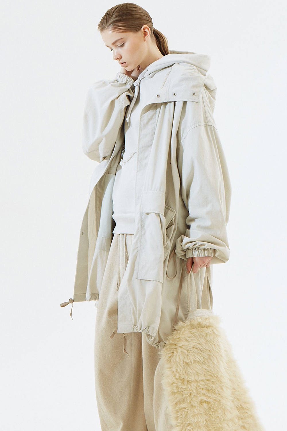 ANEI / アーネイ OVER HOODIE COAT MIL モッズコート